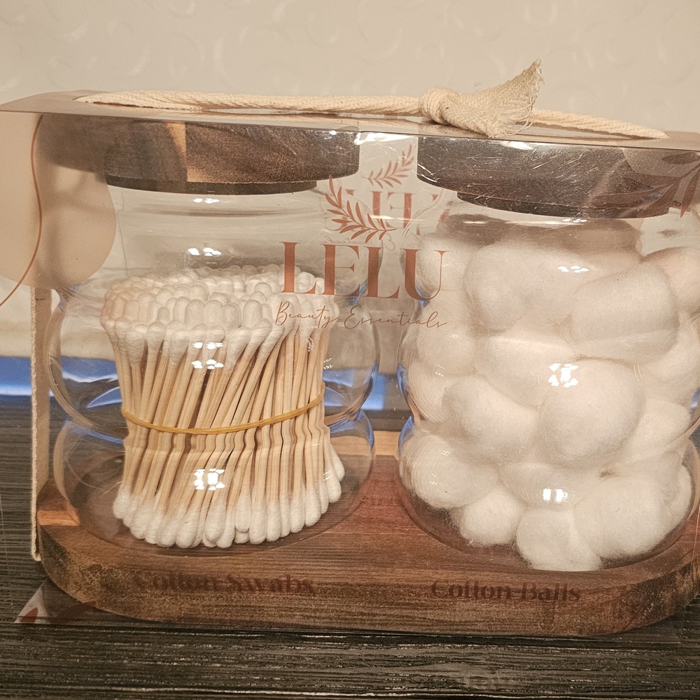 LELU Beauty Essentials Cotton Swabs and Balls Set